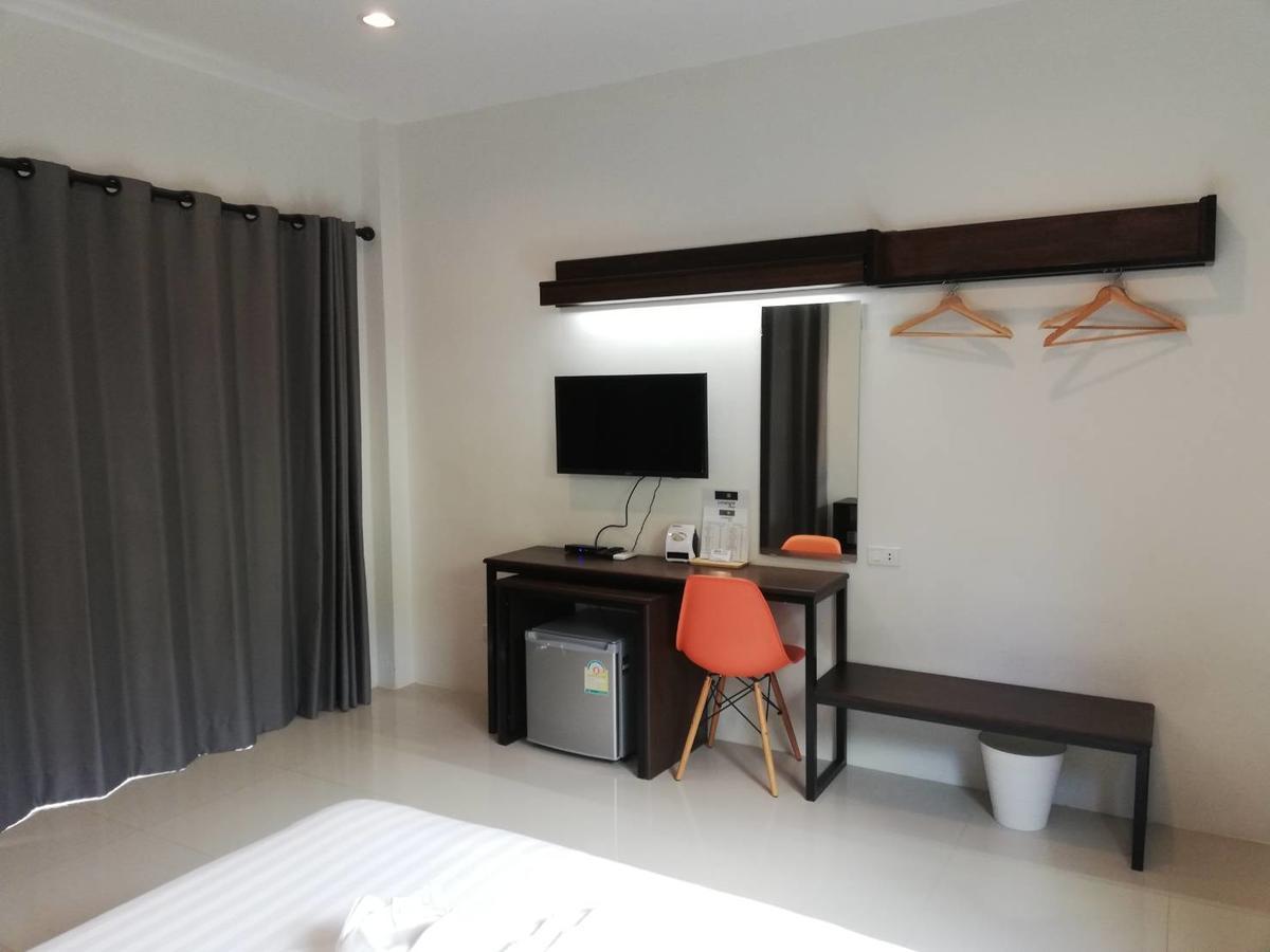 Limelight Village Thong Nai Pan Yai Exteriör bild